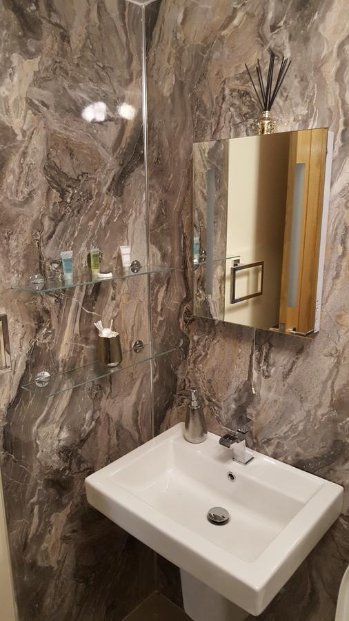 Star Inn Rooms Ardersier Bagian luar foto