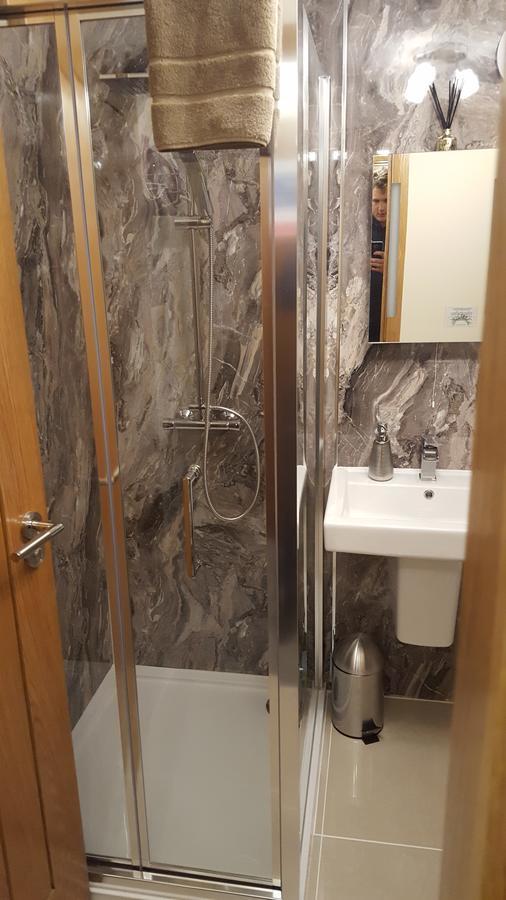 Star Inn Rooms Ardersier Bagian luar foto